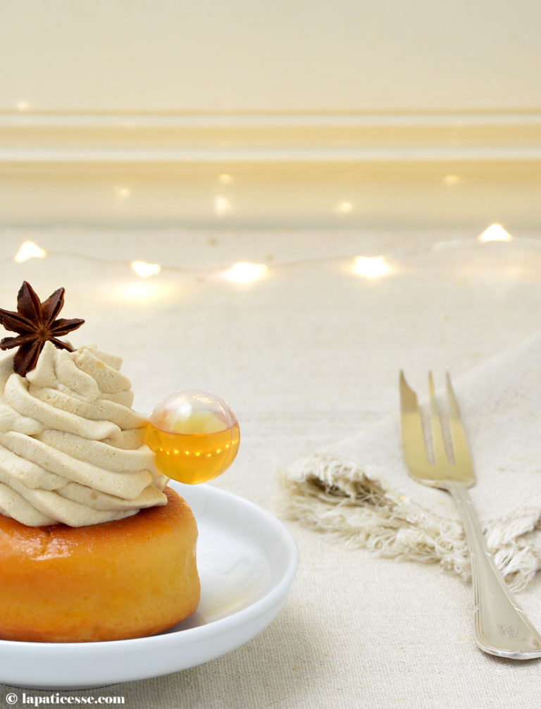 Baba au rhum mit Muscovado Chantilly - La Pâticesse - Der Patisserie Blog