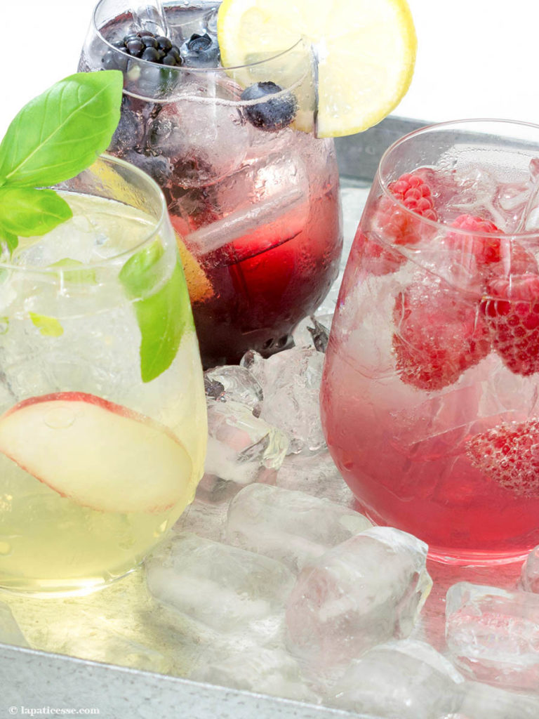 Weinlimonade Rezept Weinsirup Zitrone Basilikum Pfirsich Poolparty